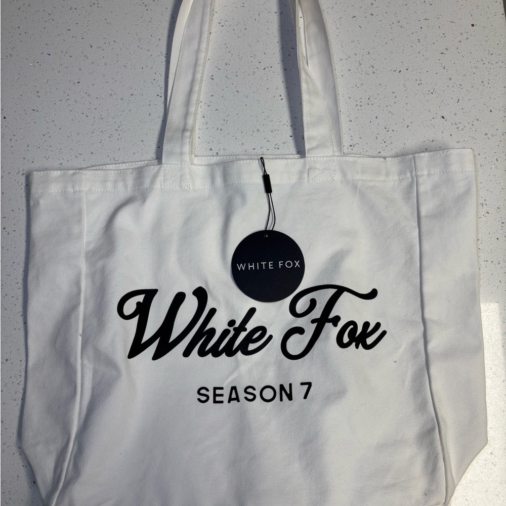 White fox boutique tote bag off white NWT